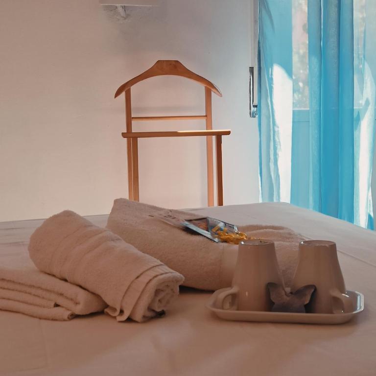 LEMONS HOUSE - Two-Bedroom Apartment - 16