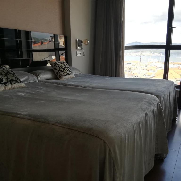 Silken Axis Vigo - Habitación Doble con vistas al mar - 1 o 2 camas - 3