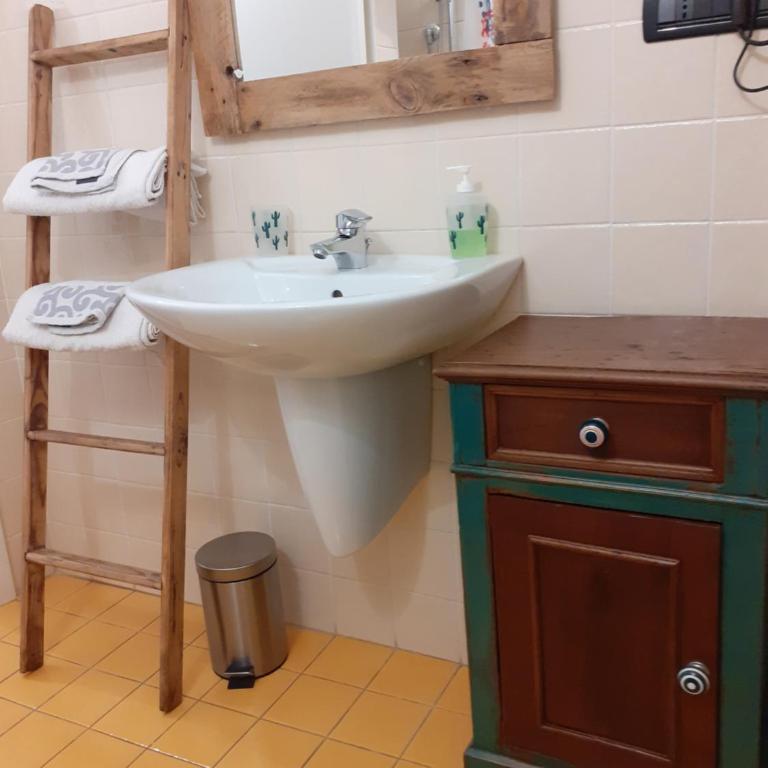 La casa sulla vecchia riva - Appartamento con 1 Camera da Letto - 22