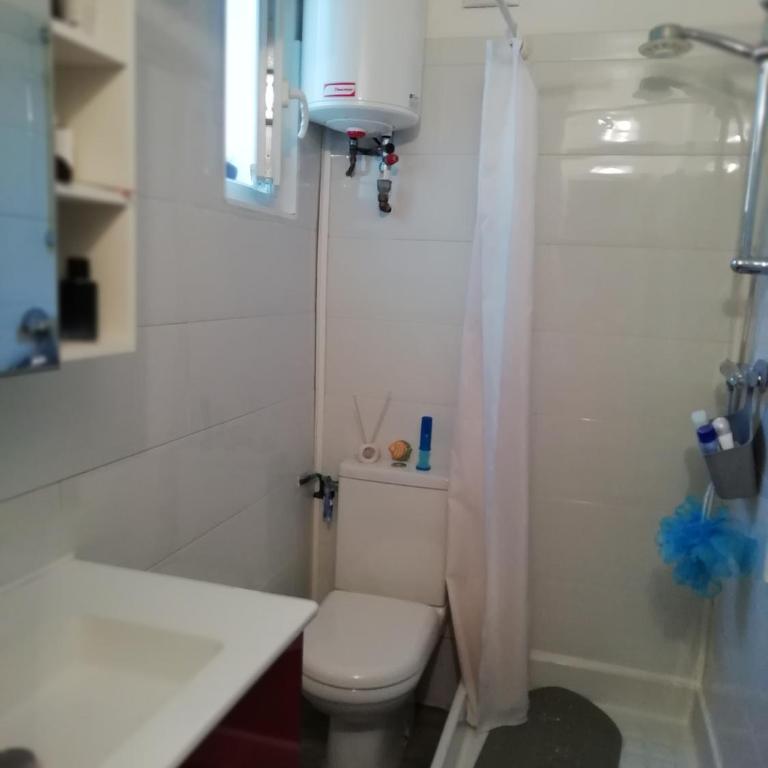 Pornichet à 50m de la mer et 800m de la gare loue un appartement RDC avec cour dans une petite copropriété opropriété - Apartment mit 1 Schlafzimmer - 5