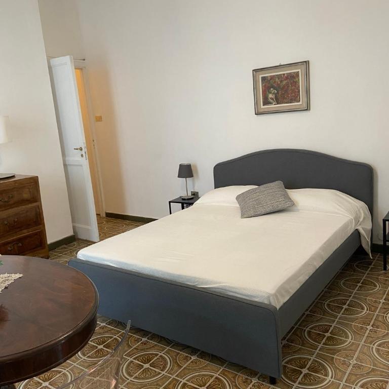 Rooms in San Domenico Maggiore 3 - Camera Matrimoniale con Bagno Privato - 19