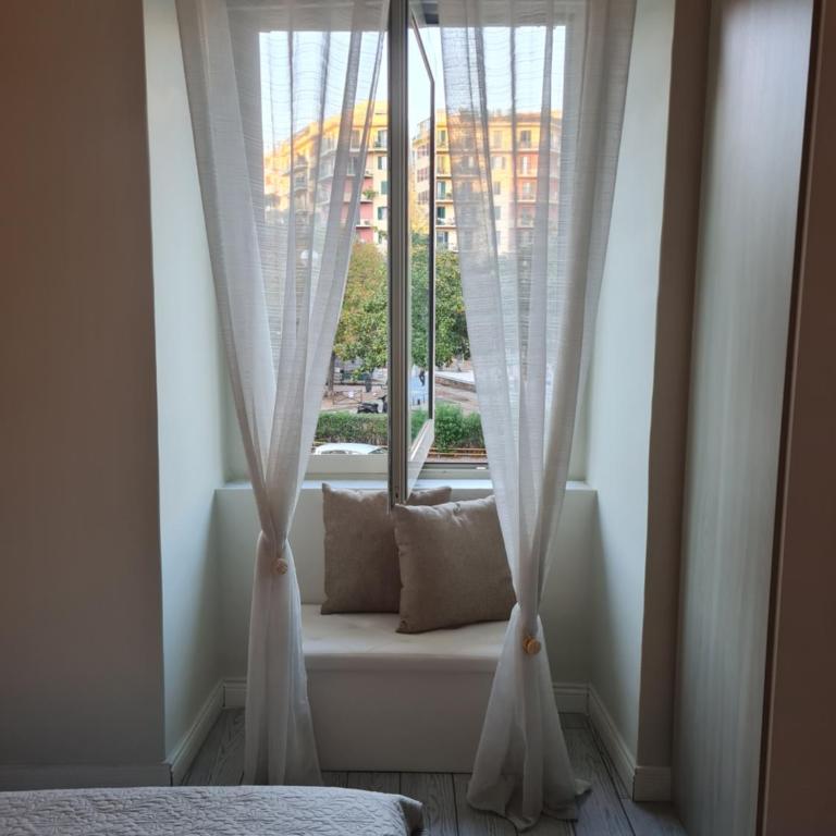 ESPOSITO PLAZA- ROOMS & SUITE - Camera Matrimoniale - 5