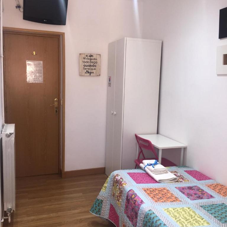 Alojamiento Jaén - Chambre Simple avec Toilettes Communes - 3