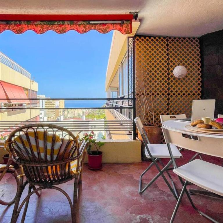 Apartamento con personalidad a 600 m de la playa. - Apartamento - 13