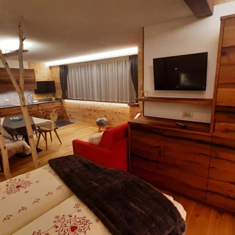 Appartamento Cirmolo - Camera Matrimoniale/Doppia con Letti Singoli con Vista Montagna - 2