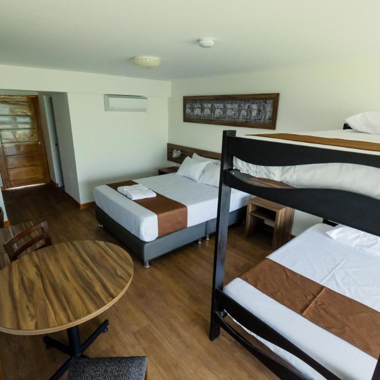 Centro Recreacional Simbal - Habitación Familiar - 1