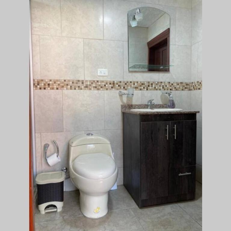 Panchi´s House - Three-Bedroom Apartment - 29