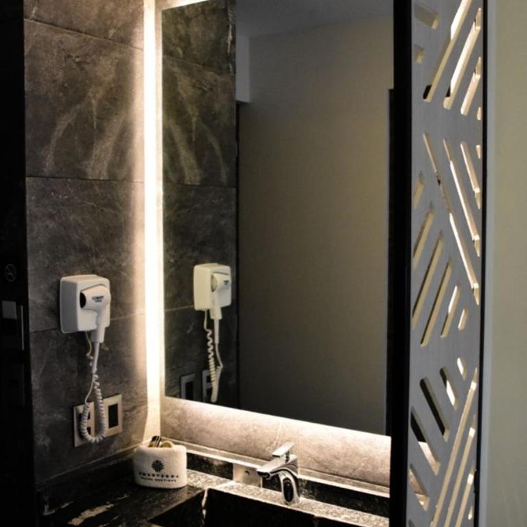 Amarterra Hotel Boutique - Deluxe Queen Room - 5