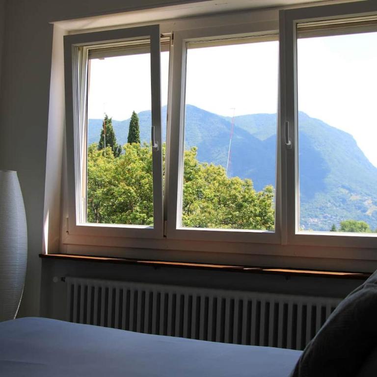 New & Modern Apartment with Beautiful Lake View! - Appartamento con 1 Camera da Letto - 10