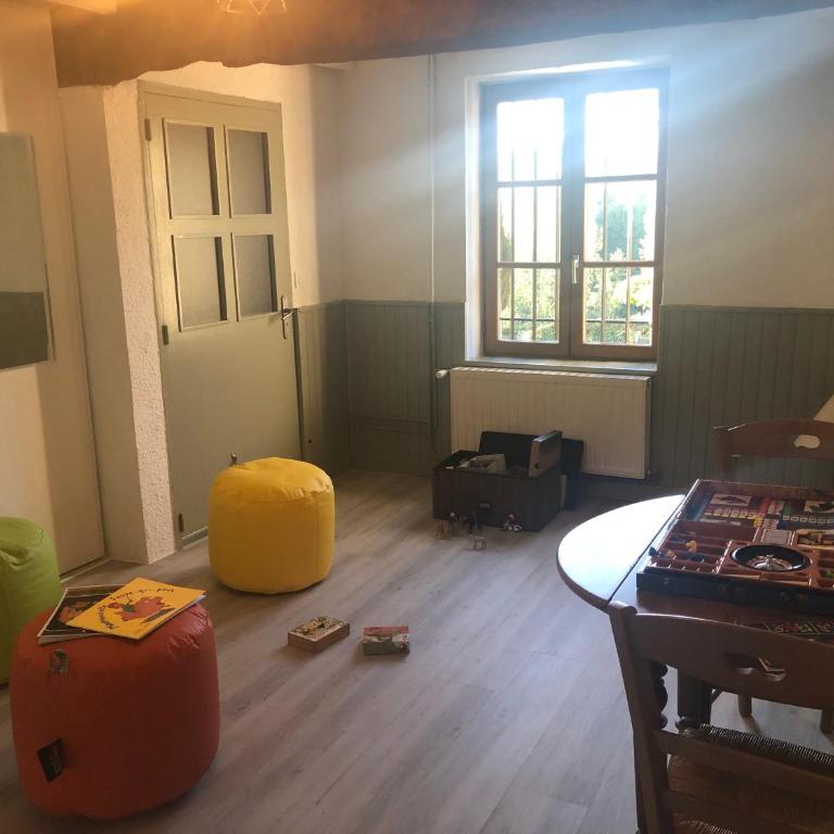 Havre de paix et de verdure proche Walibi et A43 - 4 étoiles - Maison 3 Chambres - 18