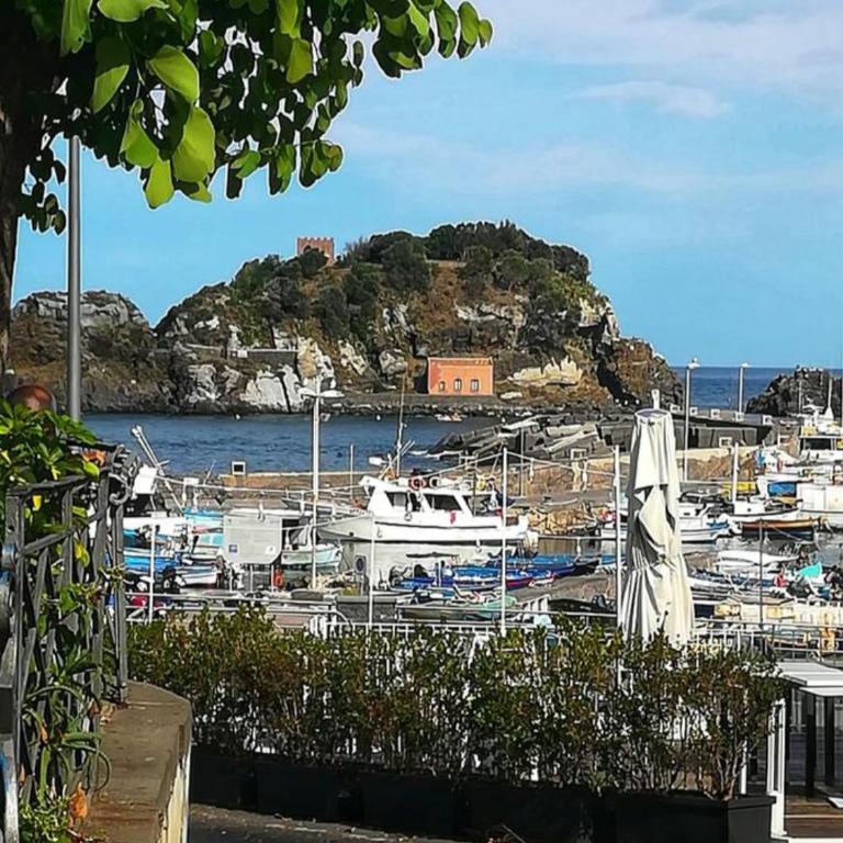 La Petite Maison - Apartment with Sea View - 58