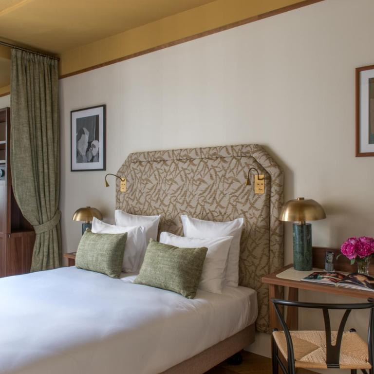 Hôtel Fougère - Chambre Supérieure Lit Queen-Size - 1