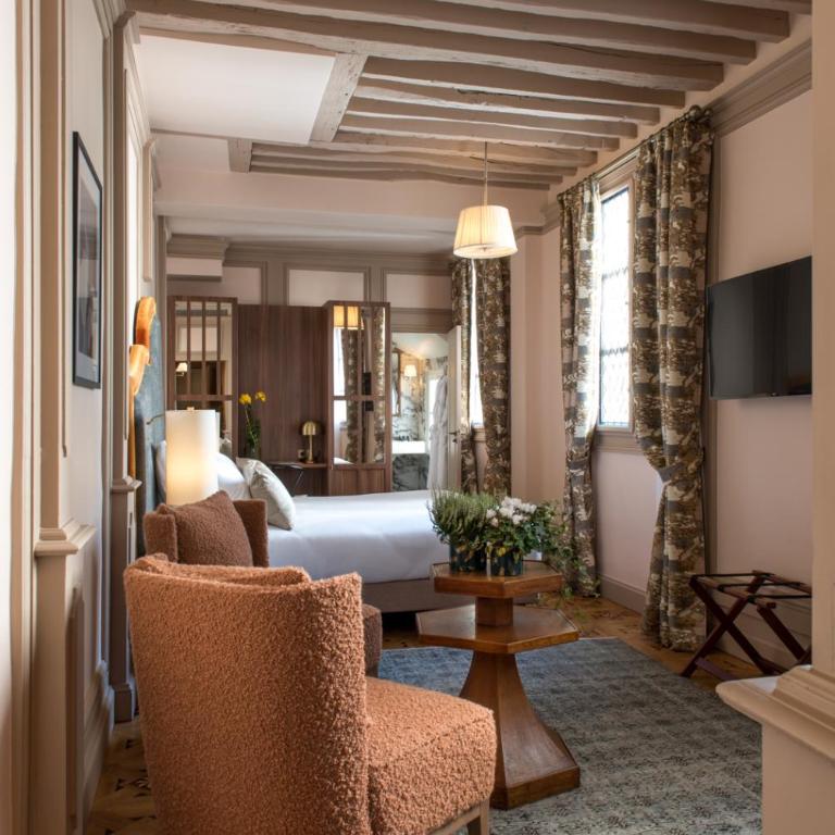 Hôtel Fougère - Suite Lit King-Size - 2