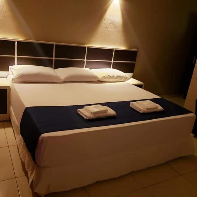 Hotel LLamosas - Habitación Deluxe - 1 cama grande - 1