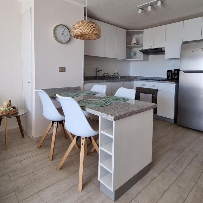 Relajo y tranquilidad a pasos del mar - Two-Bedroom Apartment - 9