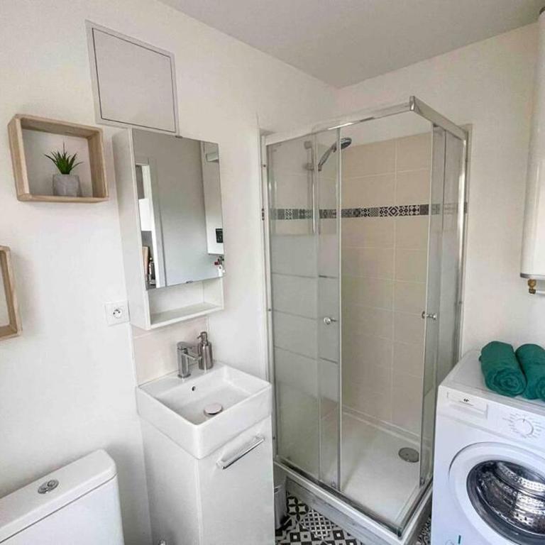 SPA - 4 Pers - NETFLIX - Gare - Parking - Apartment - Ground Floor - 33
