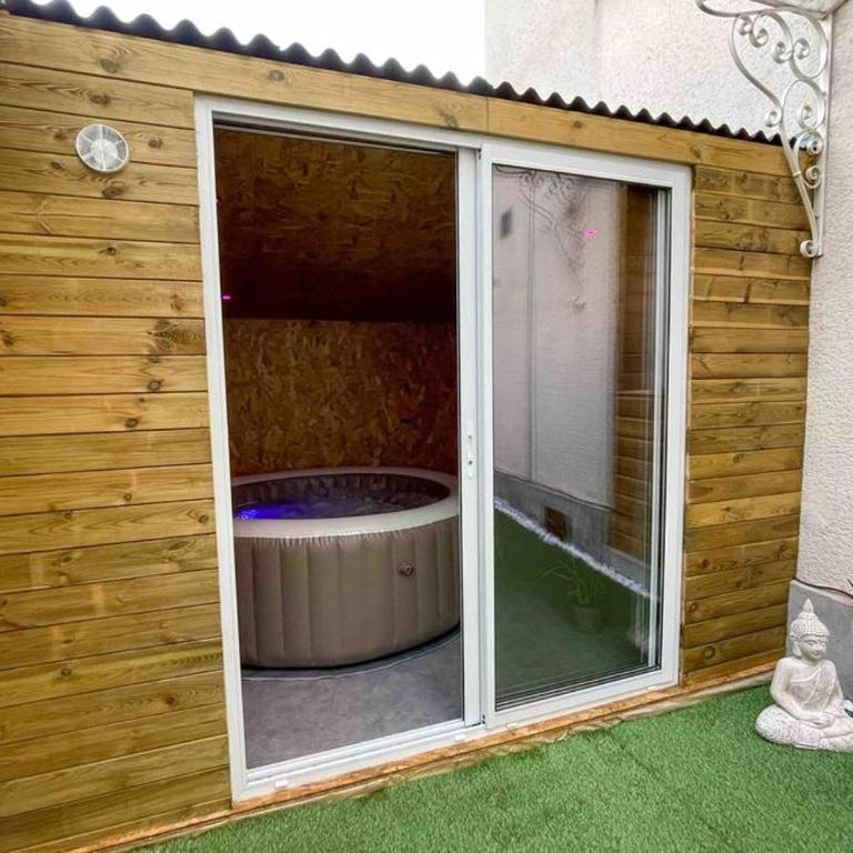SPA - 4 Pers - NETFLIX - Gare - Parking - Apartment - Ground Floor - 34