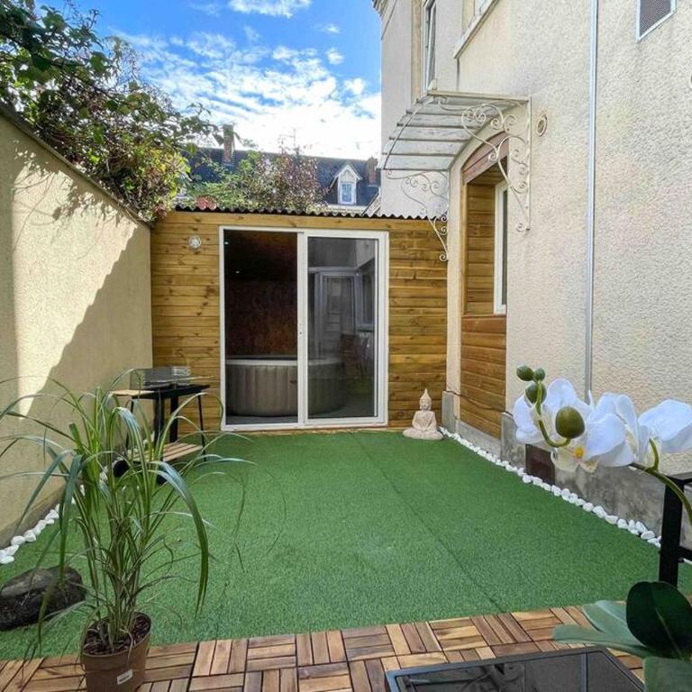 SPA - 4 Pers - NETFLIX - Gare - Parking - Apartment - Ground Floor - 35