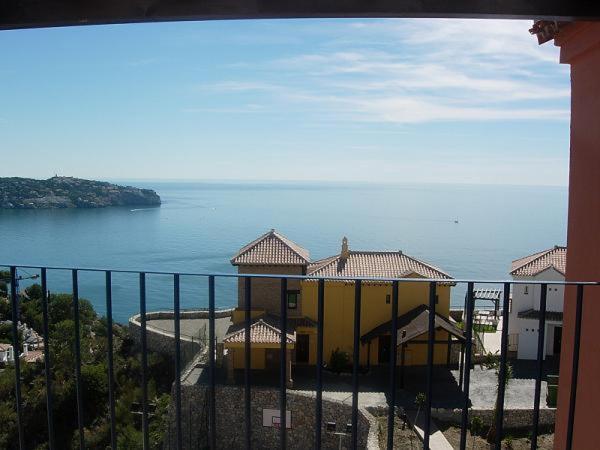 vistas a mar, en paraje natural - Two-Bedroom Apartment - 10