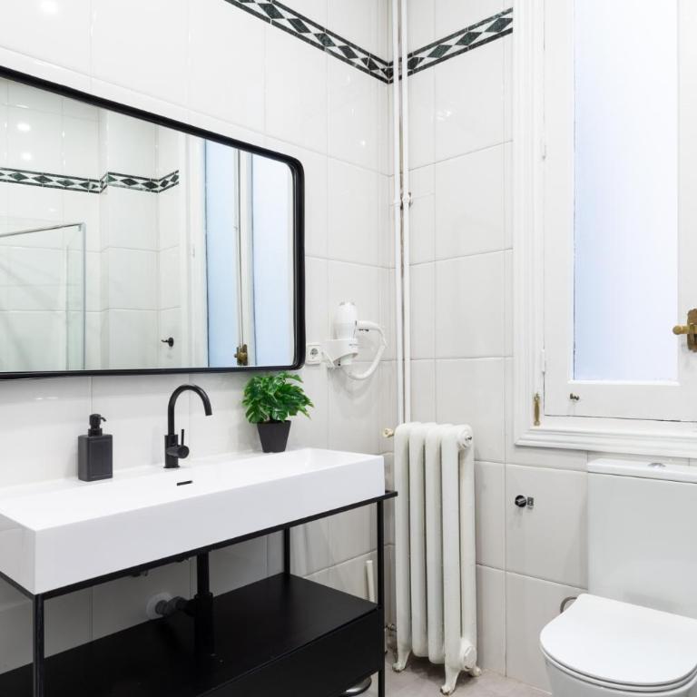 PENTHOUSE deluxe GRANVIA, by MONARO - Apartment - 60