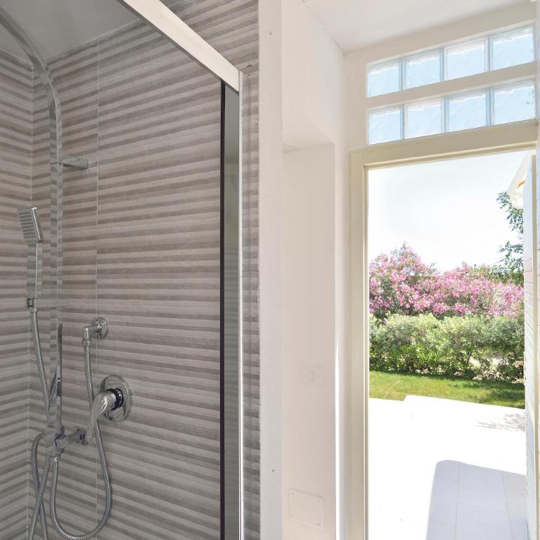 CASA con ACCESSO AL MARE - Apartment - 86