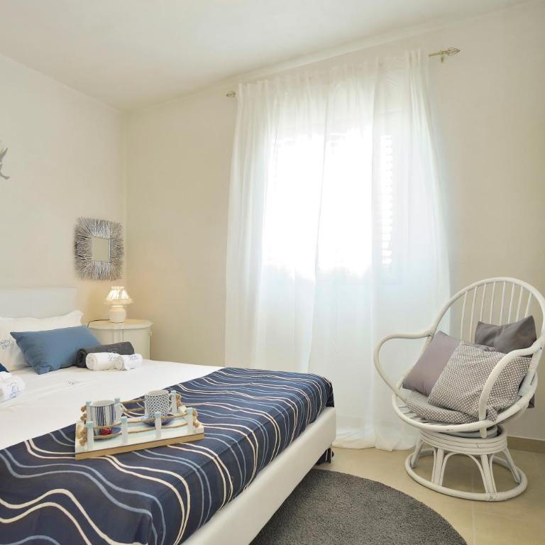 CASA con ACCESSO AL MARE - Apartment - 91