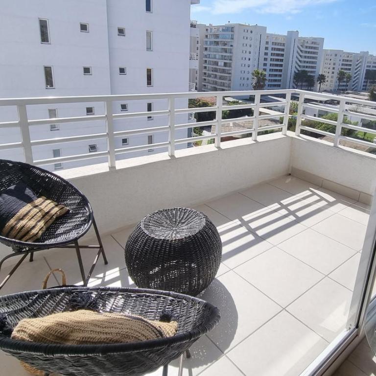 Relajo y tranquilidad a pasos del mar - Two-Bedroom Apartment - 3
