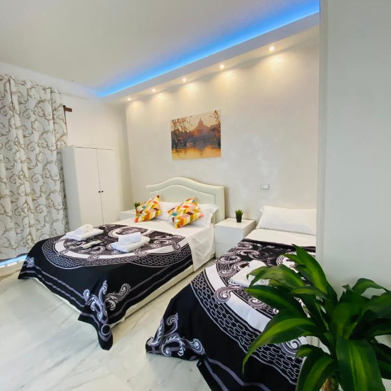 Santa Maria Accommodation - Deluxe Quadruple Room - 16