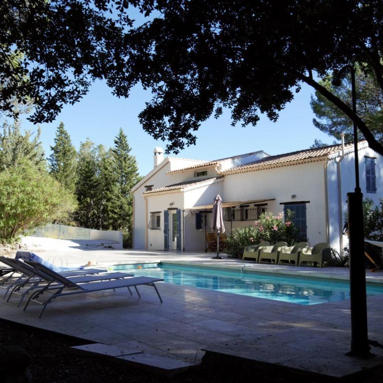 La Bastide Blanche Magnifique villa 5 étoiles 5 chambres et piscine privée sur 6500 m VAR - Villa avec Piscine Privée - 27
