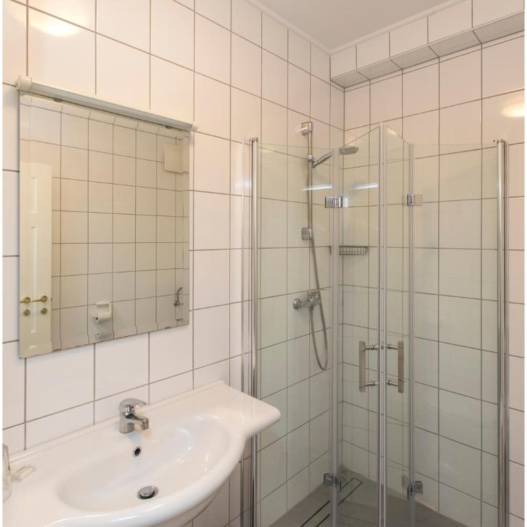 Hotel Gratkorn - "Bed & Breakfast" - Standard Zweibettzimmer - 6