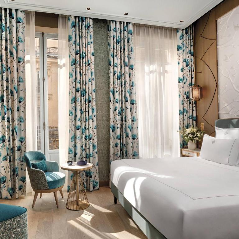 La Demeure Montaigne - Deluxe Double Room with Balcony - 3