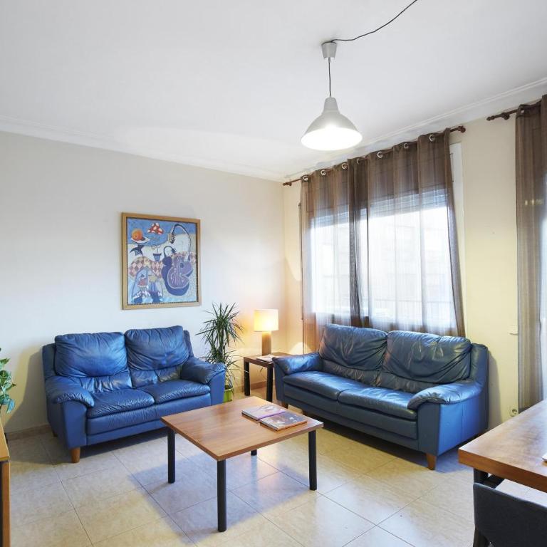 Apartamentos Calvet - Two-Bedroom Superior Apartment - 8