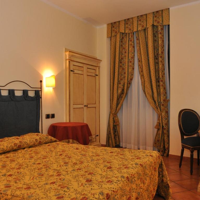 Hotel Urbano V - Doppelzimmer - 7