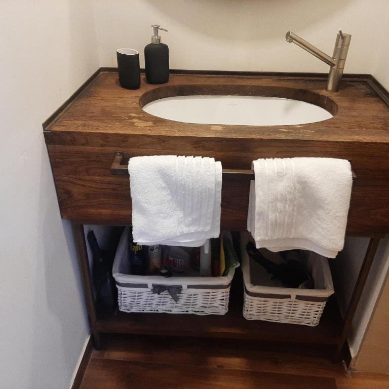 Modern Studio Gem in the Heart of Dorcol - Studio Apartman - 16