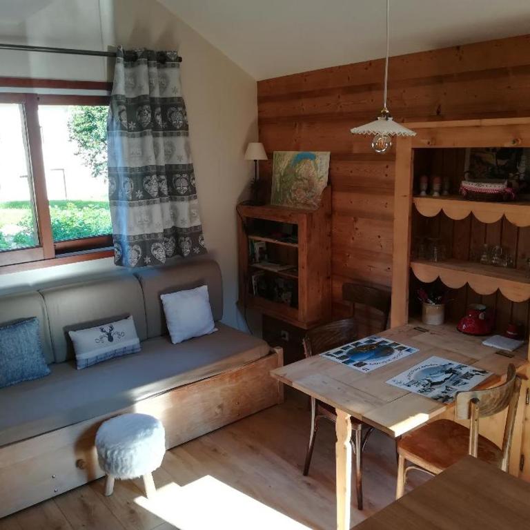 Le Gîte de la Maison Soleil, entre lac et montagne - Appartement - 3