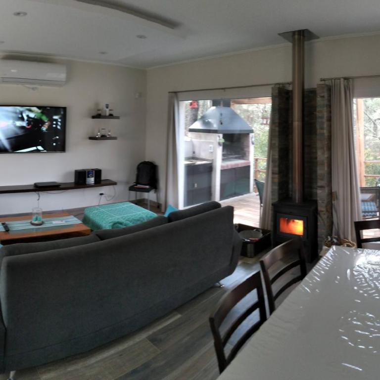 Balcón del Bosque - Three-Bedroom House - 10