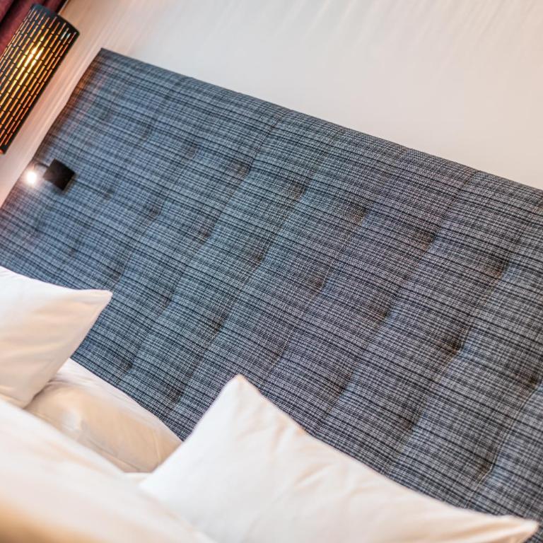 Rufi's Hotel Innsbruck - Doppel- oder Zweibettzimmer - 9