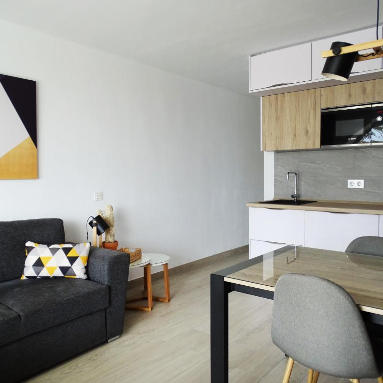 Las Americas Luxury Low-Cost Apartment with Terrace & Views - Apartamento de 1 dormitorio - 17
