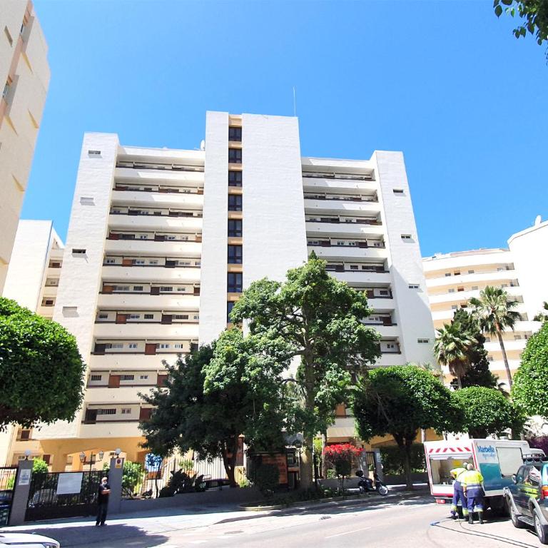 Beachfront Studio Apartment Marbella center Neptuno building Tenth Floor - Estudio - 26