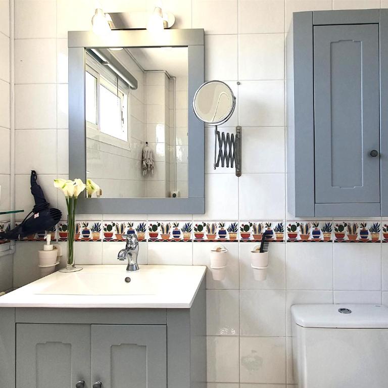 Beachfront Studio Apartment Marbella center Neptuno building Tenth Floor - Estudio - 9