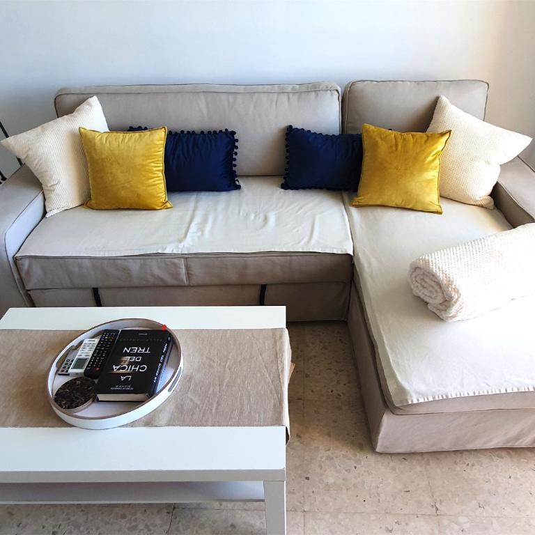 Beachfront Studio Apartment Marbella center Neptuno building Tenth Floor - Estudio - 7