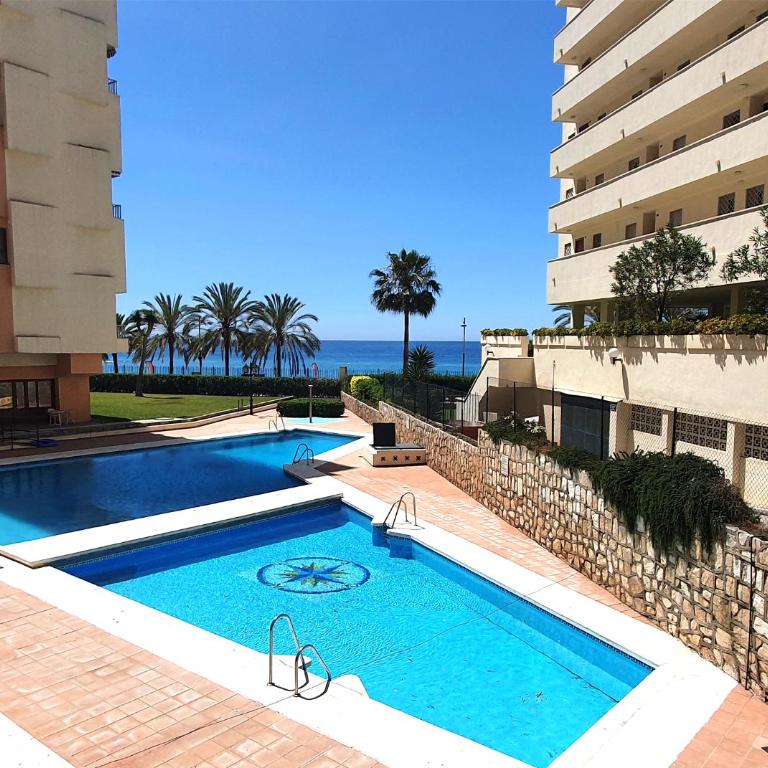 Beachfront Studio Apartment Marbella center Neptuno building Tenth Floor - Estudio - 33