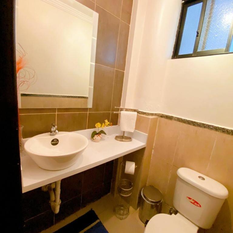 Hospedaje en Quito Norte, Apartamento & Suite independientes - Three-Bedroom Apartment - 11