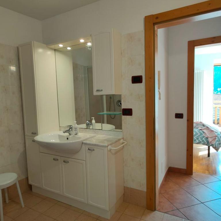 CASA EMMA - Four-Bedroom House - 11