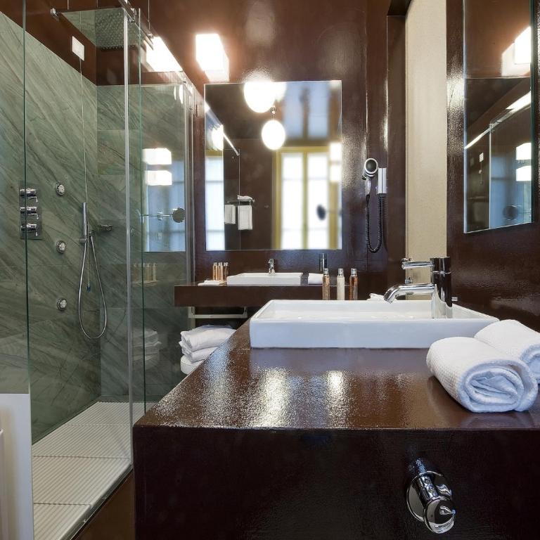 Petronilla - Hotel In Bergamo - Monolocale con Balcone - 1