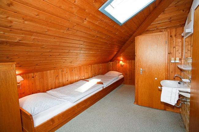 Ferienwohnungen Toni Plenk inkl. Chiemgaukarte - Apartment mit Balkon - 4