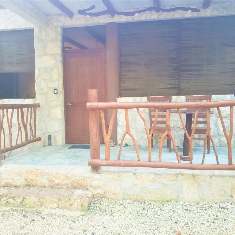 Aldea Maya-Ha Cabañas con cenotes - Standard Bungalow with Fan - 10
