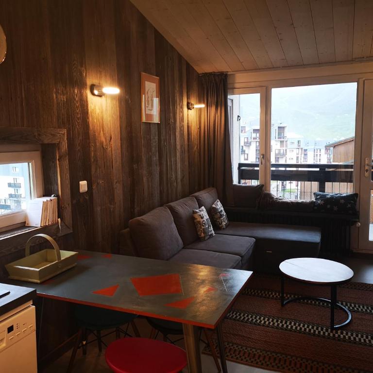 Stunning view crossing apartment - 1 bedroom + mezzanine - 5pax - Tignes Val Claret - Two-Bedroom Apartment - 6