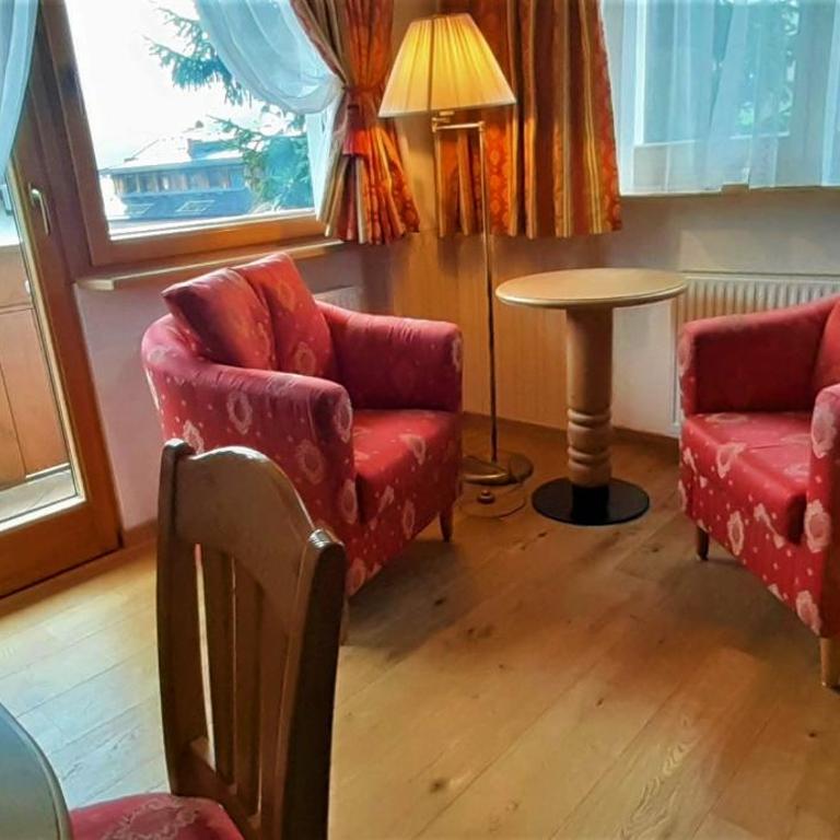 Hotel Garni Concordia - Dolomites Home - Suite con Vista Montagna - 5