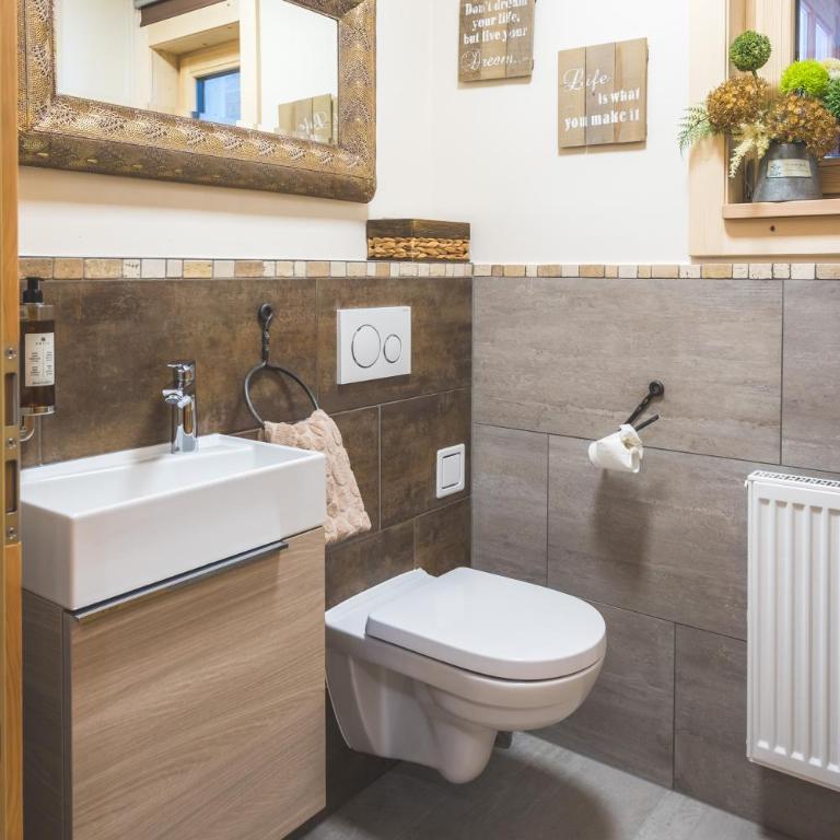 Hilltop Appartement - Apartamento - 24
